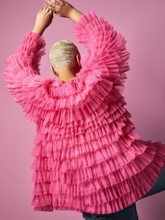 torrid Jackets & Blazers - EUC Torrid x Betsey Johnson Pink Mesh Ruffle Tiered Kimono